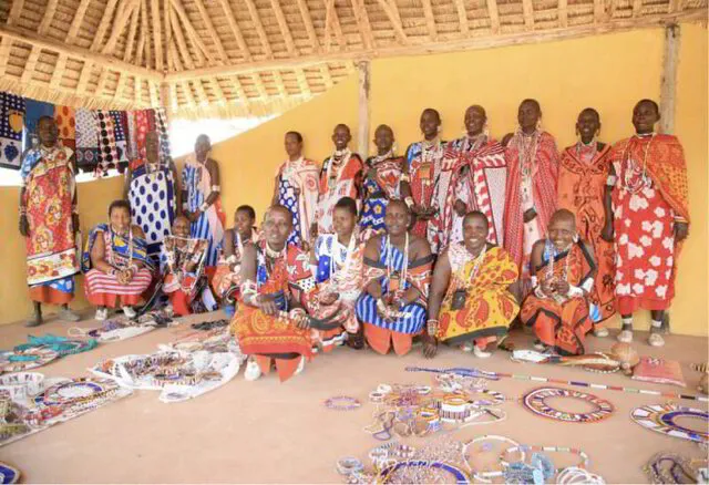 Umoja Women and Twala Tenebo Women Groups in Kenya: Women-Led Regenerative Travel Experiences